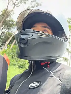 Snapshot of Ema_Rose_ chatting on 02.07.26 Ema Rose online show from 02.07.26