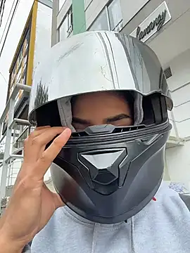 Snapshot of Ema_Rose_ chatting on 02.14.26 Ema Rose online show from 02.14.26