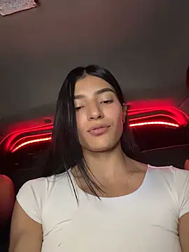 Snapshot of Ema_Rose_ chatting on 02.15.26 Ema Rose online show from 02.15.26