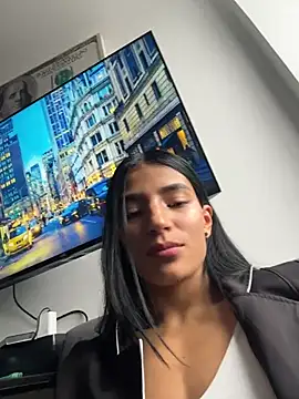 Snapshot of Ema_Rose_ chatting on 02.21.26 Ema Rose online show from 02.21.26