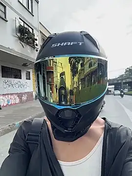 Snapshot of Ema_Rose_ chatting on 03.09.26 Ema Rose online show from 03.09.26