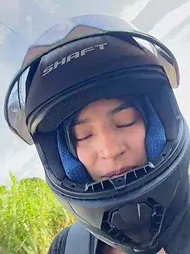 Snapshot of Ema_Rose_ chatting on 03.14.26 Ema Rose online show from 03.14.26