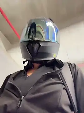 Snapshot of Ema_Rose_ chatting on 03.31.26 Ema Rose online show from 03.31.26