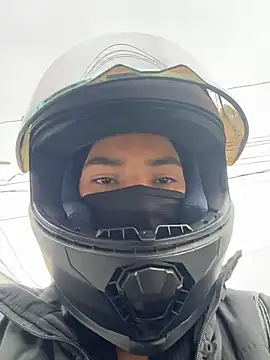 Snapshot of Ema_Rose_ chatting on 04.06.26 Ema Rose online show from 04.06.26