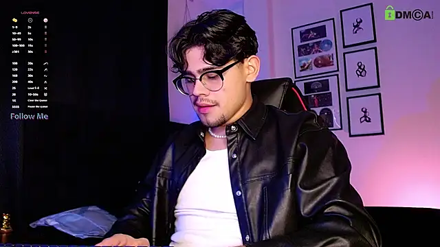 Snapshot of isaac_saenzs chatting on 01.12.26 isaac saenzs online show from 01.12.26