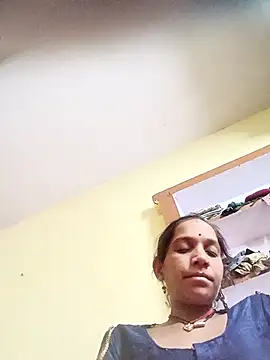 Karishma singh online show from 02.18.26