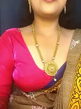 Deshi bhabhi143 online show from 02.26.26