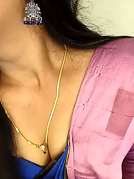 Deshi bhabhi143 online show from 03.27.26