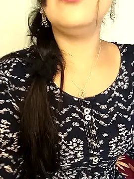 Deshi bhabhi143 online show from 05.08.26