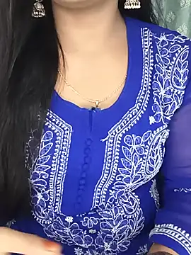 Snapshot of Deshi_bhabhi143 chatting on 07.08.26 Deshi bhabhi143 online show from 07.08.26