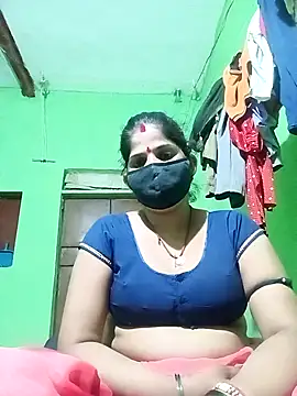 Snapshot of Kashish_Love143 chatting on 04.13.26 Kashish Love143 online show from 04.13.26