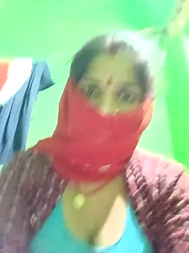 Snapshot of Kashish_Love143 chatting on 04.14.26 Kashish Love143 online show from 04.14.26