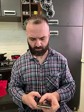 Snapshot of DamonSalvatore2 chatting on 01.14.26 DamonSalvatore2 online show from 01.14.26