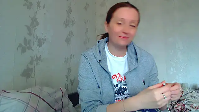 CrystallAngel online show from 04.18.26