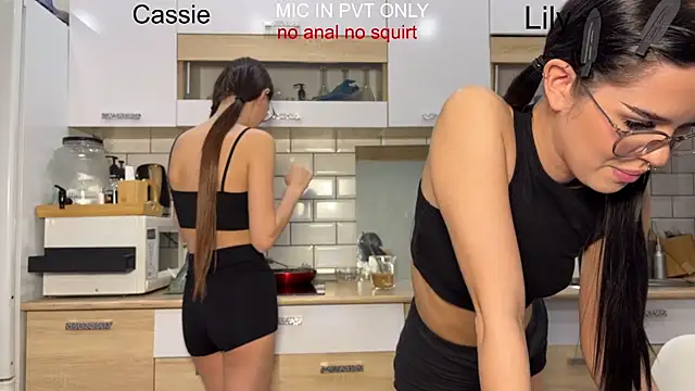 girls secrets online show from 01.12.26