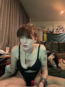 MisterandNiffyNoon online show from 02.10.26