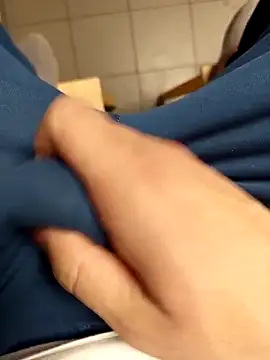 Snapshot of kingmiko12 chatting on 03.04.26 kingmiko12 online show from 03.04.26