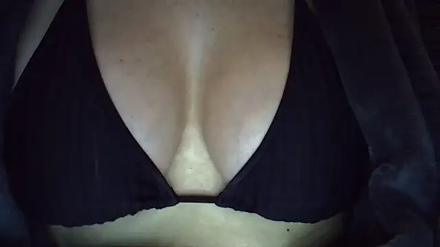 Snapshot of sexymilena9 chatting on 02.05.26 sexymilena9 online show from 02.05.26