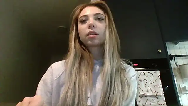 TeenLily online show from 12.22.25