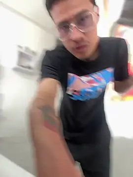 Latin Paisa Boy online show from 03.18.26