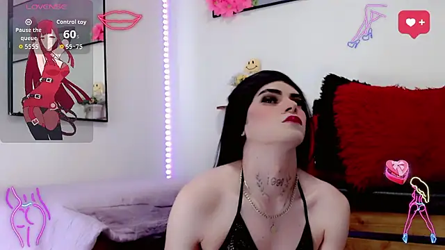 Snapshot of Yara_Atwan chatting on 01.11.26 Yara Atwan online show from 01.11.26