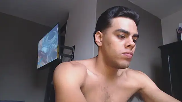 Snapshot of Millan_DarkWood chatting on 01.05.26 Millan DarkWood online show from 01.05.26