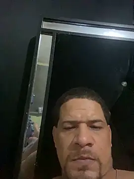 Snapshot of Dominicanobb chatting on 01.19.26 Dominicanobb online show from 01.19.26