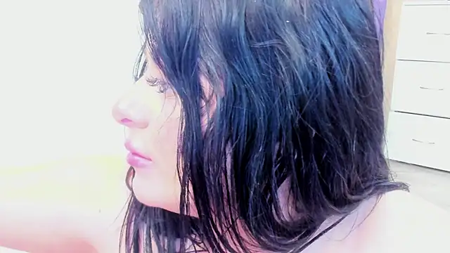 NayaNoirX online show from 04.02.26