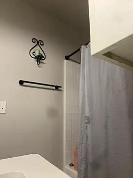 Trippyyb28 online show from 02.18.26