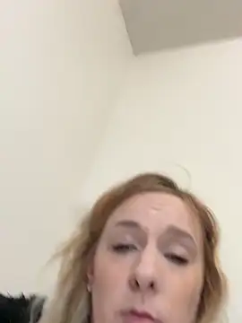 Trippyyb28 online show from 02.26.26