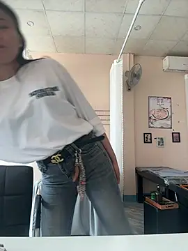 Snapshot of Chiipp69 chatting on 02.23.26 Chiipp69 online show from 02.23.26