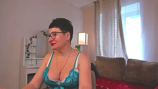 Snapshot of JennyMons chatting on 04.19.26 JennyMons online show from 04.19.26