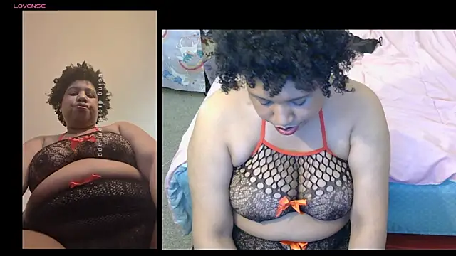 kitglitbomb online show from 01.14.26