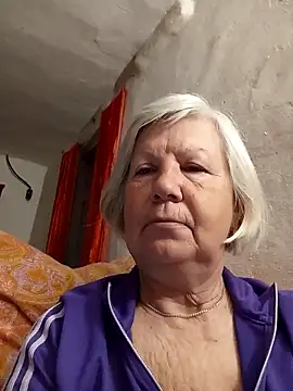 KlaudiaDarling online show from 04.03.26