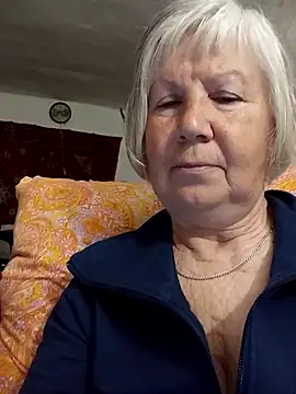 KlaudiaDarling online show from 04.04.26