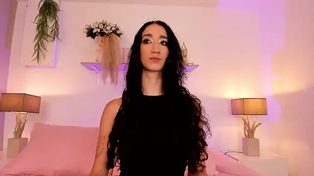 LunaDupont online show from 02.06.26