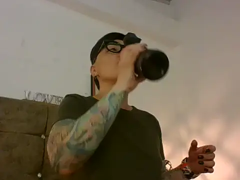 Snapshot of kat_paradise chatting on 02.05.26 kat paradise online show from 02.05.26