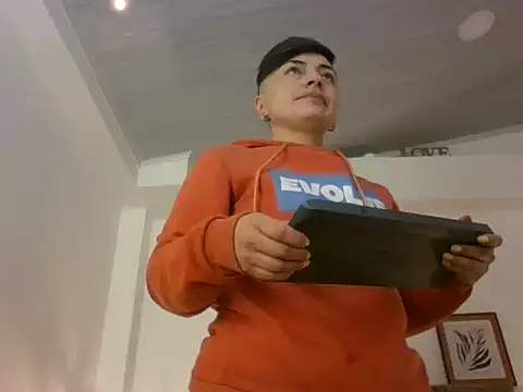 Snapshot of kat_paradise chatting on 02.20.26 kat paradise online show from 02.20.26