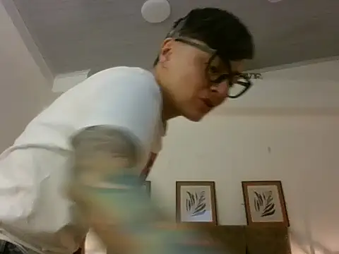 Snapshot of kat_paradise chatting on 02.24.26 kat paradise online show from 02.24.26