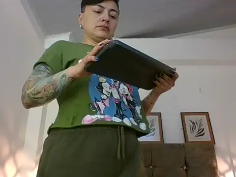 Snapshot of kat_paradise chatting on 03.02.26 kat paradise online show from 03.02.26