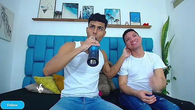 Interracial Snow Bunny online show from 04.17.26