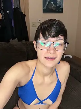 FaiiryArii online show from 04.09.26