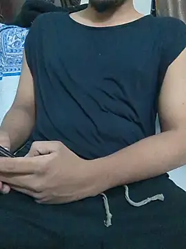 Snapshot of Fuckboyhassan chatting on 05.05.26 Fuckboyhassan online show from 05.05.26