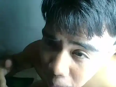 Snapshot of alejandro_fernan chatting on 02.23.26 alejandro fernan online show from 02.23.26