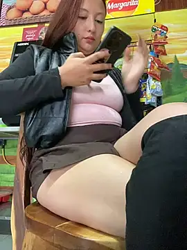 Snapshot of Scarlet_auraa chatting on 05.04.26 Scarlet auraa online show from 05.04.26