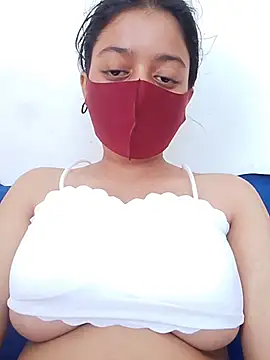 Snapshot of himu30283 chatting on 01.11.26 himu30283 online show from 01.11.26