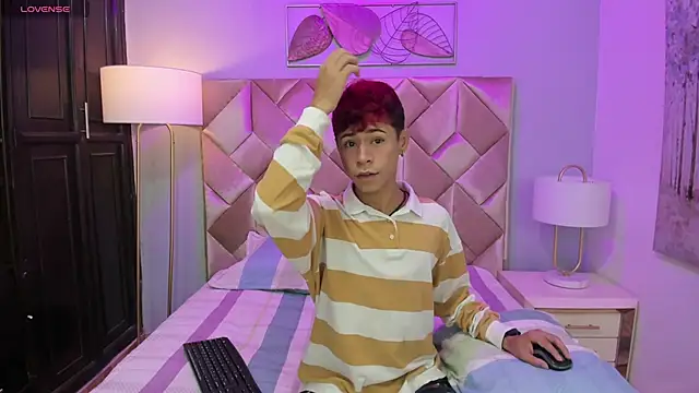 Snapshot of Dante_x06 chatting on 01.07.26 Dante x06 online show from 01.07.26