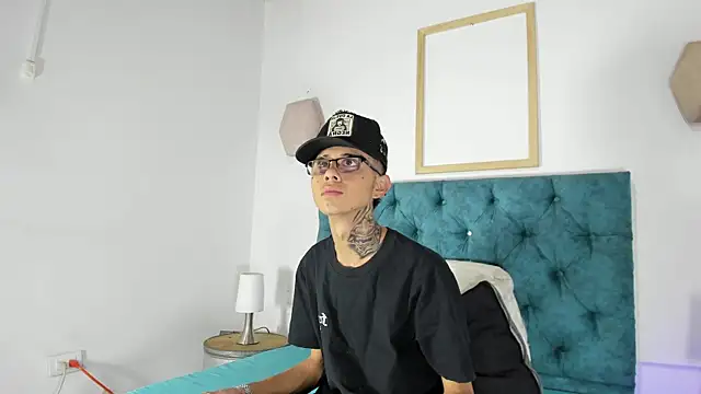 asher lux online show from 07.18.26