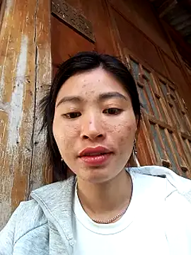 Snapshot of Hiniyk2 chatting on 05.05.26 Hiniyk2 online show from 05.05.26