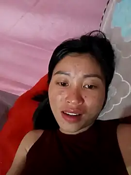 Snapshot of Hiniyk2 chatting on 05.21.26 Hiniyk2 online show from 05.21.26